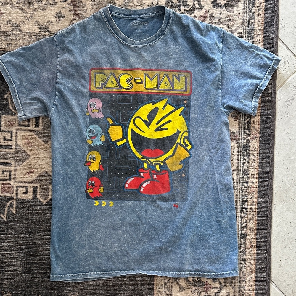 Source Unknown Blue Pac-Man Graphic Tee